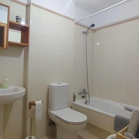 Apartment En Mino *
